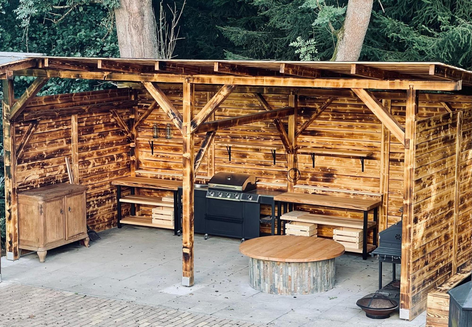 Penzion Kokorin Forest Villa Konradov Екстер'єр фото