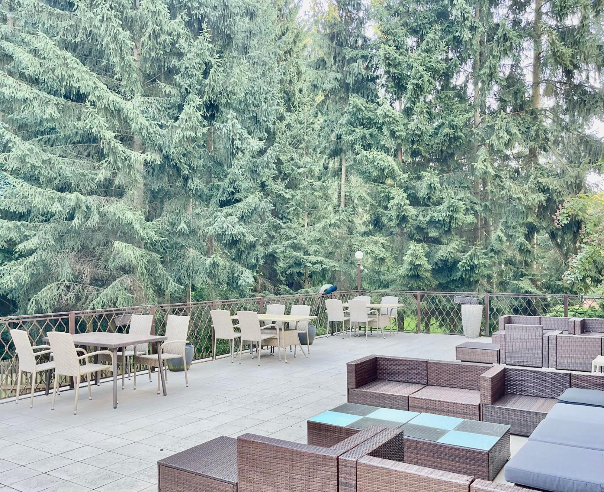 Penzion Kokorin Forest Villa Konradov Екстер'єр фото