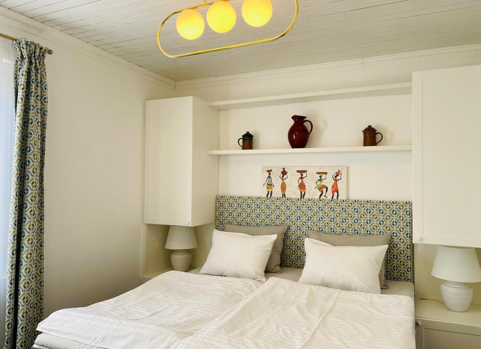 Penzion Kokorin Forest Villa Konradov Екстер'єр фото