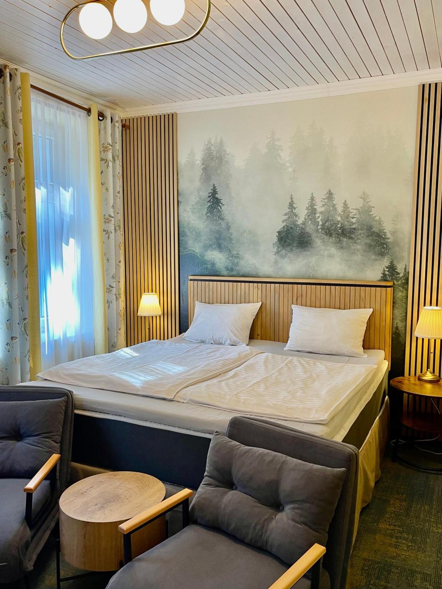 Penzion Kokorin Forest Villa Konradov Екстер'єр фото